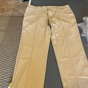 New without tags. Slazenger Mens golf pant. Size 38w x 32L. Khaki